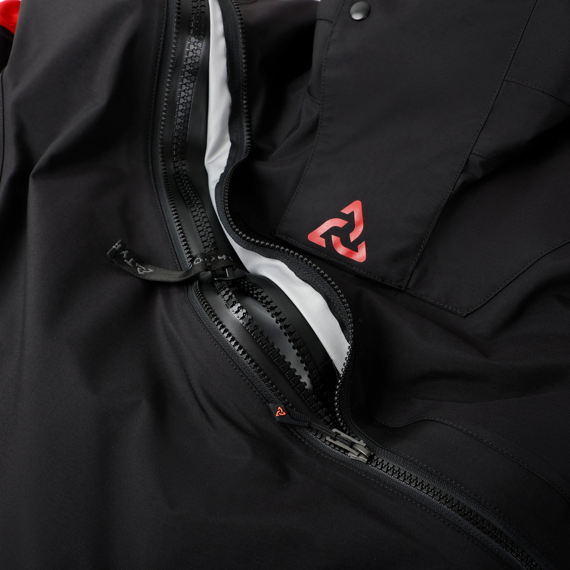  Typhoon Max B 2.0 Drysuit & Undersuit | Con-Zip |- Black Red
